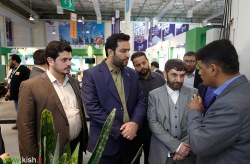بازدید عضو مجمع تشخیص مصلحت نظام از ترمینال جدید فرودگاه کیش و نمایشگاه انرژی