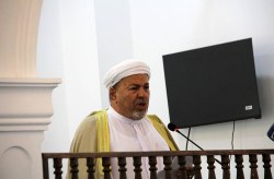 امام جمعه اهل سنت کیش بر حفظ فرهنگ بومی و رفع محرومیت‌ها تأکید کرد