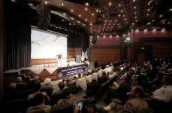 ویژه‌ برنامه گرامیداشت سالروز آزادسازی خرمشهر در پردیس بین‌المللی کیش دانشگاه صنعتی شریف برگزار شد